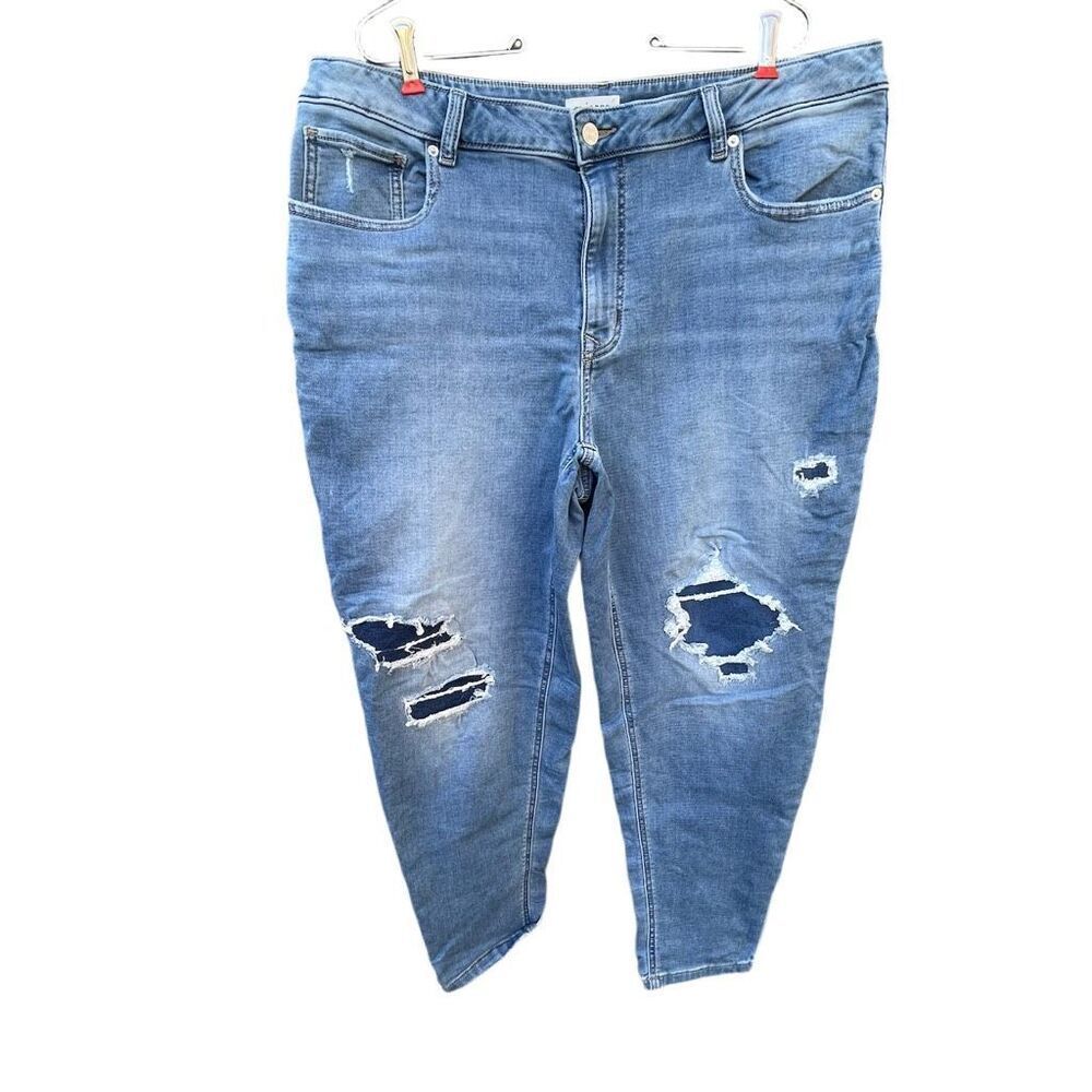 M Jeans 18W short (ankle) 27” patched jeans